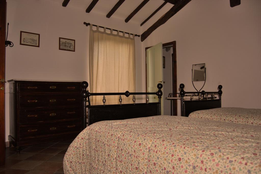 Vila Casale Degli Ulivi Gualdo Tadino Pokoj fotografie